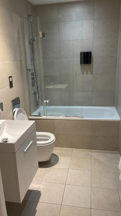 Imperial Stays - Southampton Ocean Village - Wifi Kültér fotó